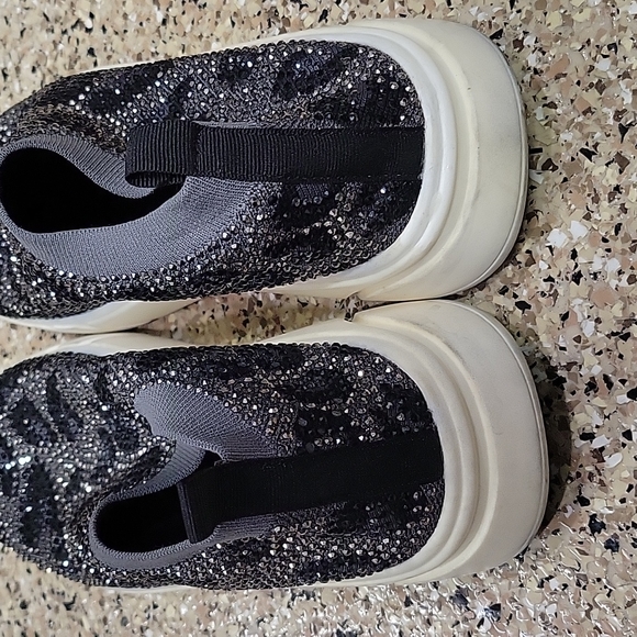 INC Rhinestone Leopard Slip On Sneakers "Kalama" Size 9 - Picture 4 of 8